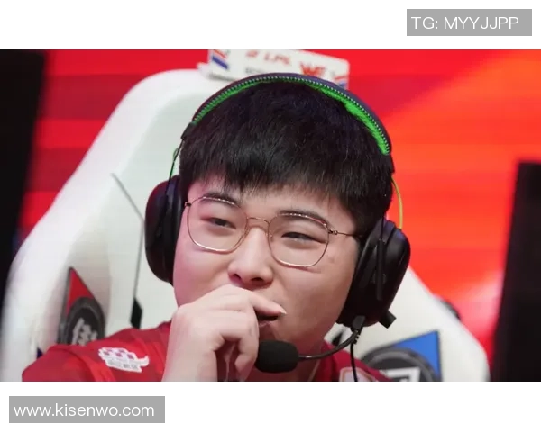 赛后复盘：LNG与FPX对抗中的战术意识与团队配合分析